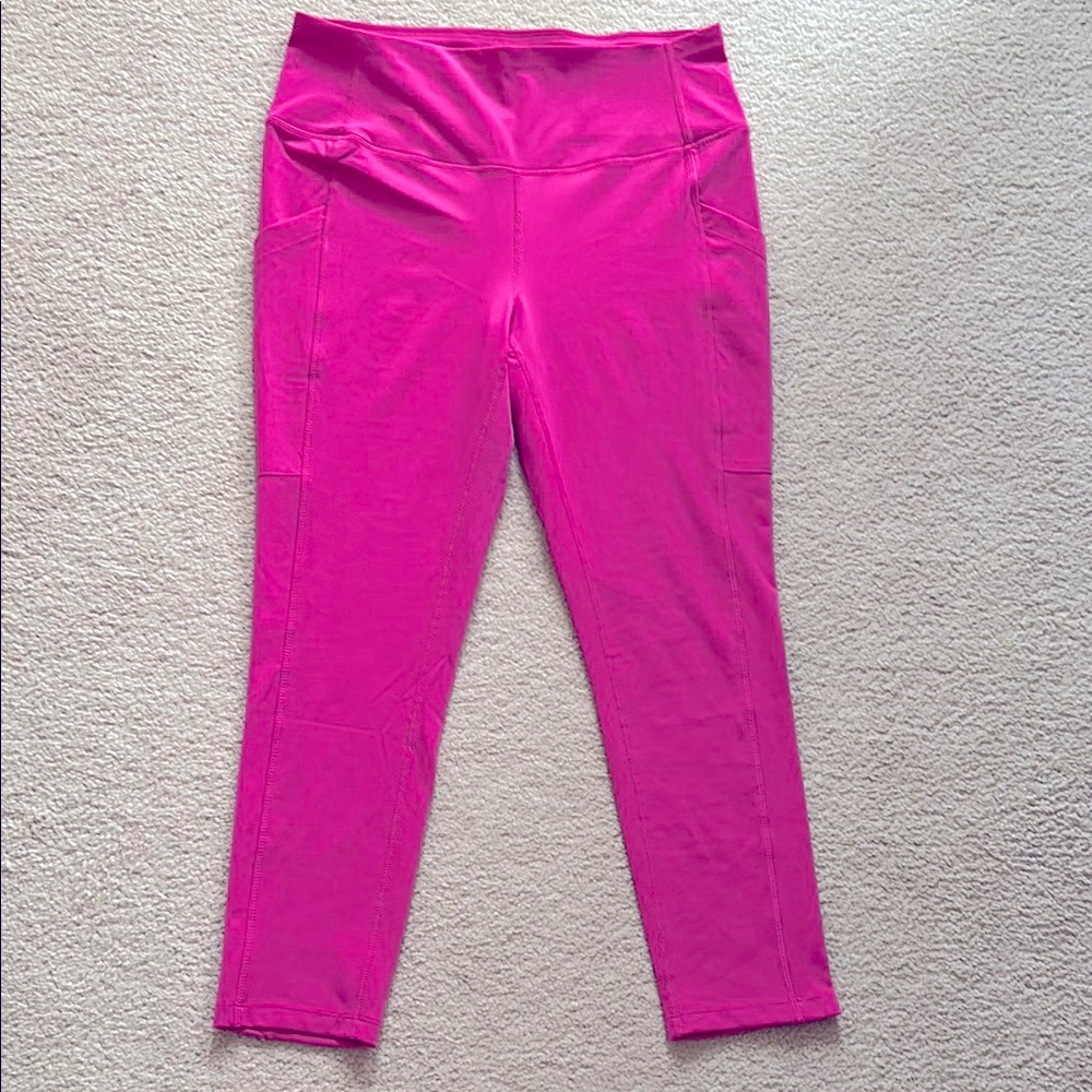 NWOT Pink Leggings with side pockets